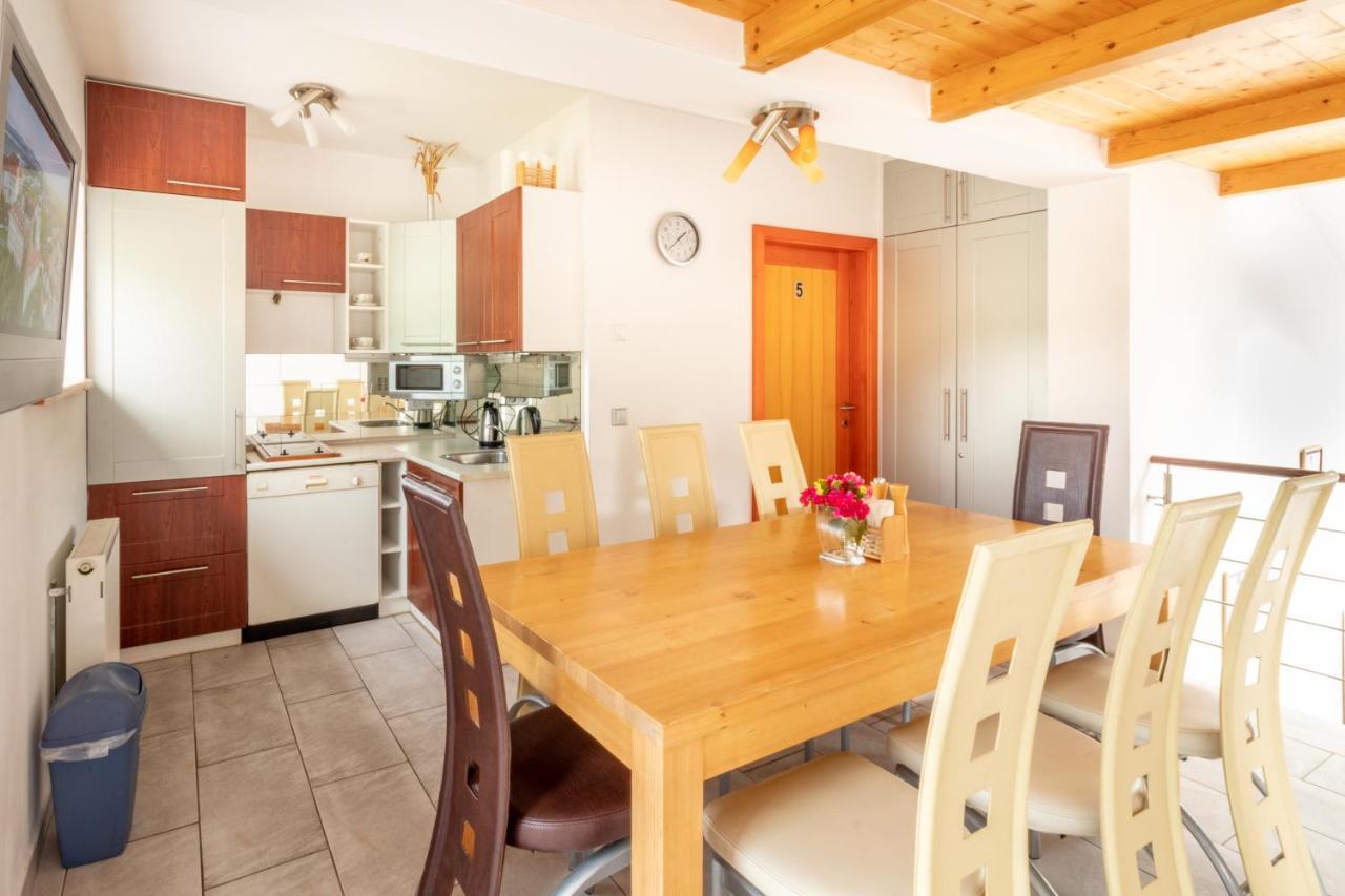 Ubytovani Bezchlebovi Hotel Cesky Krumlov Bagian luar foto